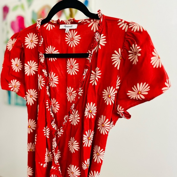 Madewell Ruffle Wrap Midi Dress in Daisy Daydream, Big Daisy Etruscan Clay - Picture 5 of 8